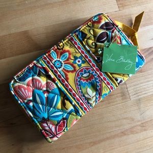 Vera Bradley Accordian Wallet